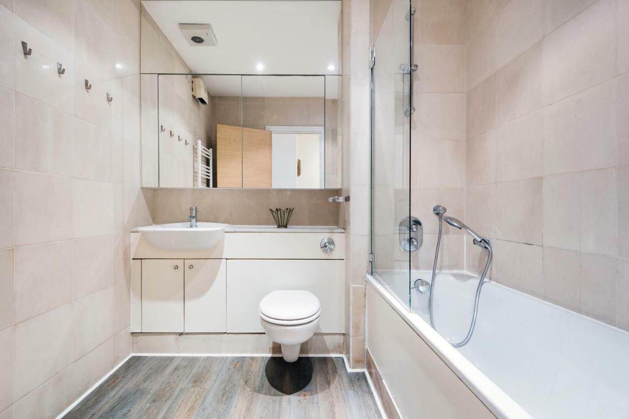 Stylish Hyde Park Apartment Londen Buitenkant foto