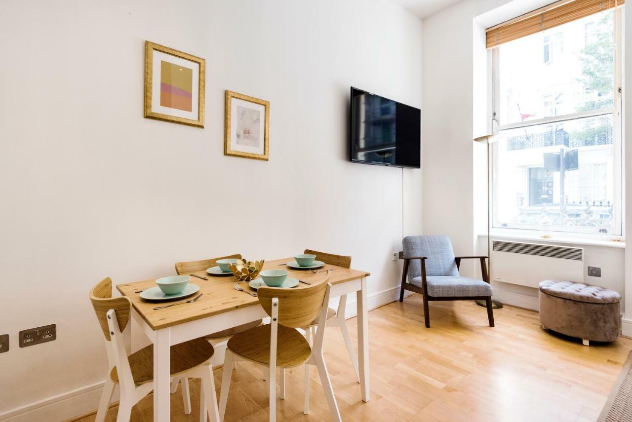 Stylish Hyde Park Apartment Londen Buitenkant foto